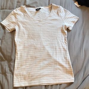 Barely worn Jones New York stripped top